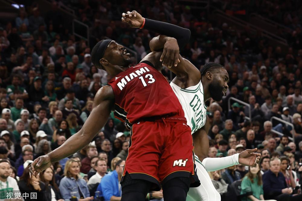 詹姆斯以 詹姆斯以